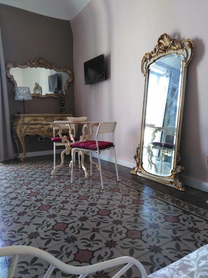 Manzoni Suite Home Catania Exterior photo